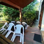 Le Jardin Des Souvenirs